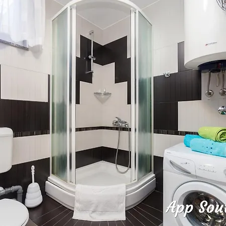 Apartment Maya Lorena *