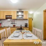 Apartamento Maya Lorena *